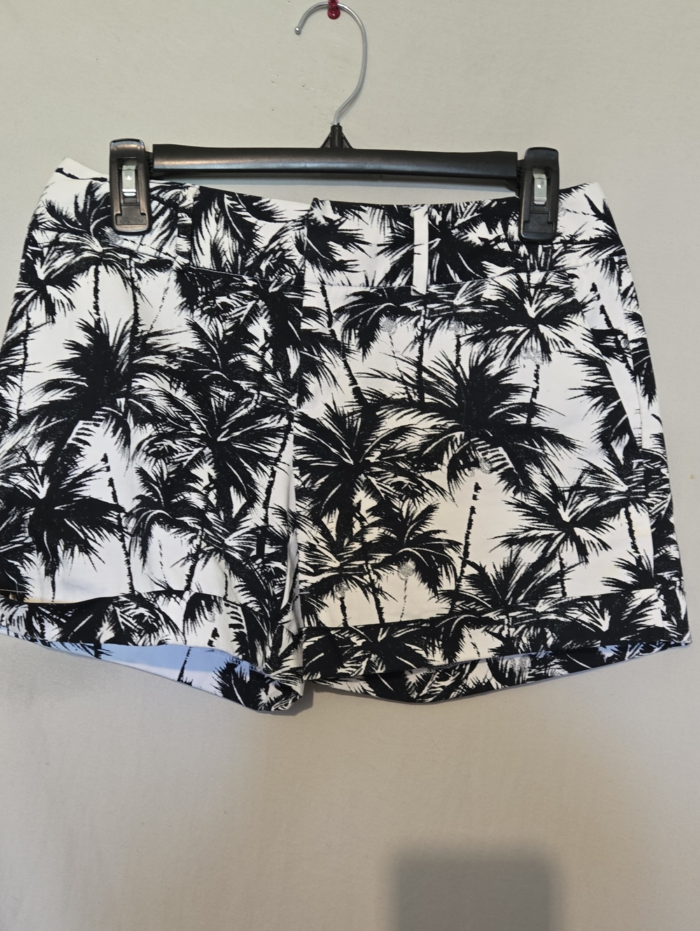 Inc Black And White Palm Tree Dress Shorts
